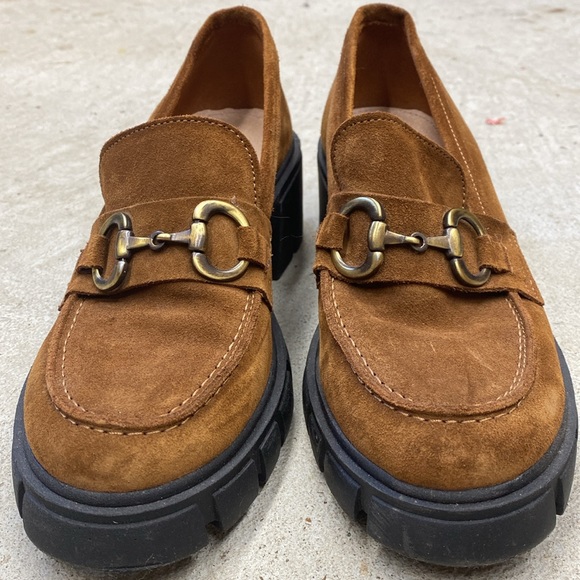 Suede healed loafers - Picture 3 of 8